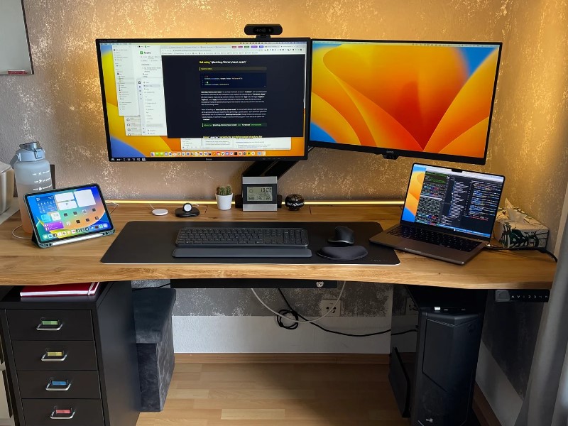custom-made height-adjustable desks for significant health and productivity benefits.